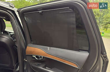 Внедорожник / Кроссовер Volvo XC90 2016 в 