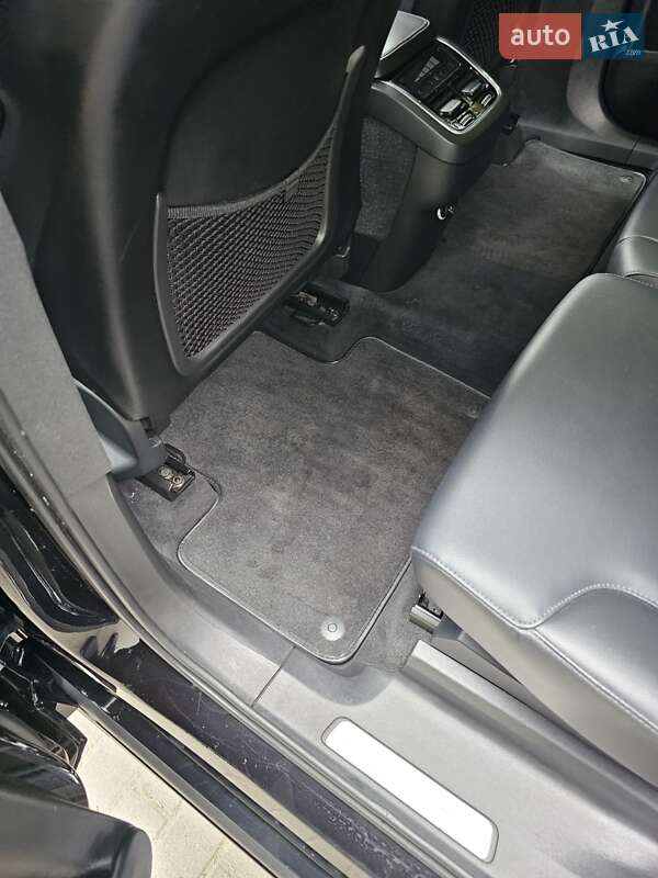 Позашляховик / Кросовер Volvo XC90 2018 в Львові