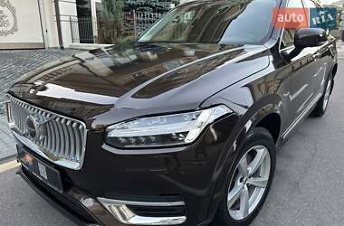 Внедорожник / Кроссовер Volvo XC90 2021 в Киеве