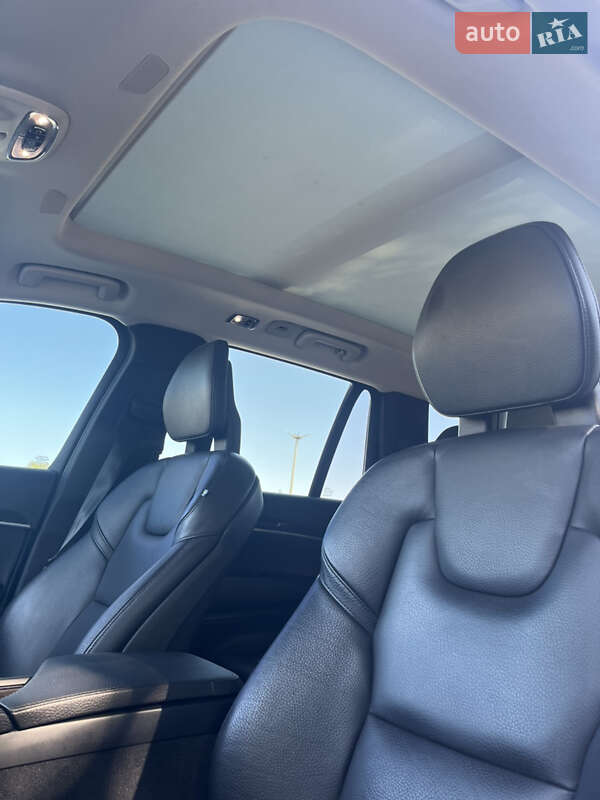 Позашляховик / Кросовер Volvo XC90 2018 в Южноукраїнську
