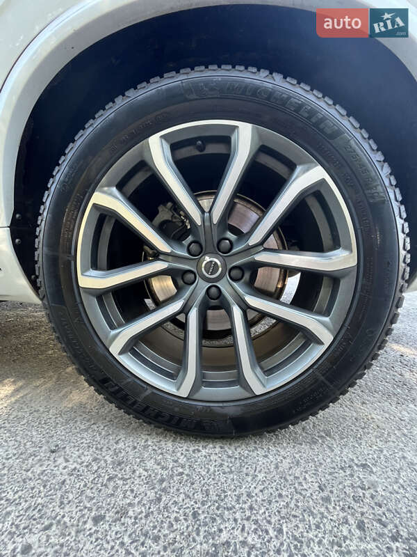 Позашляховик / Кросовер Volvo XC90 2018 в Южноукраїнську