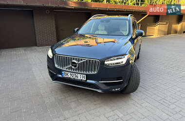 Позашляховик / Кросовер Volvo XC90 2018 в Чернівцях