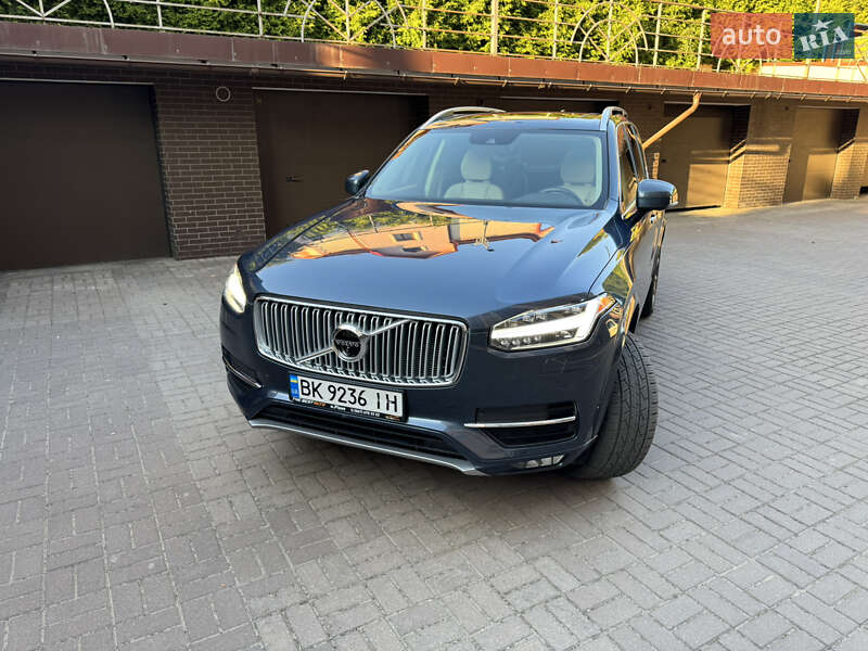 Volvo XC90 2018
