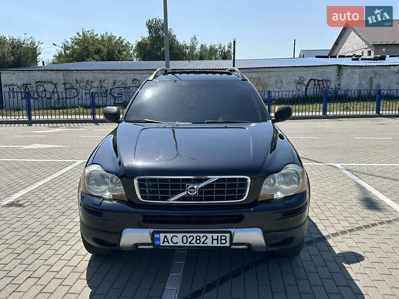 Внедорожник / Кроссовер Volvo XC90 2006 в Нововолынске
