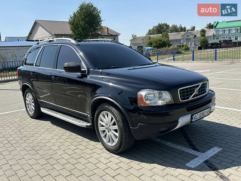 Внедорожник / Кроссовер Volvo XC90 2006 в Нововолынске