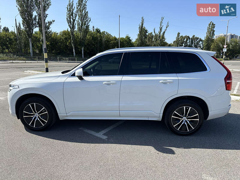 Внедорожник / Кроссовер Volvo XC90 2019 в Киеве