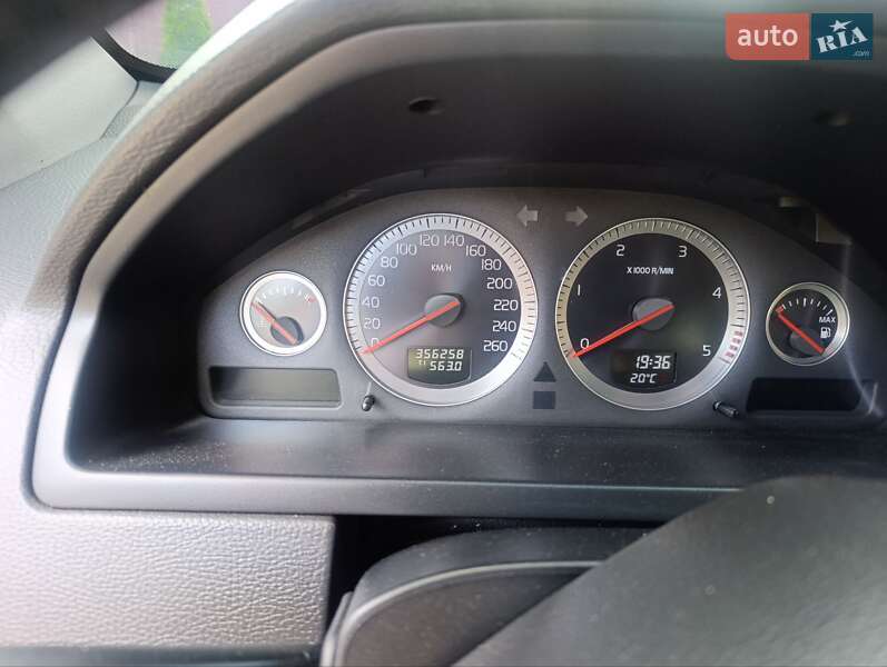 Позашляховик / Кросовер Volvo XC90 2013 в Житомирі фото 12 Позашляховик / Кросовер Volvo XC90 2013 в Житомирі