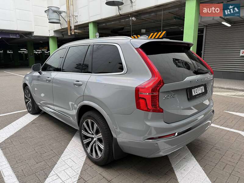 Внедорожник / Кроссовер Volvo XC90 2024 в Киеве