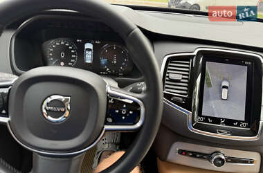 Внедорожник / Кроссовер Volvo XC90 2016 в 