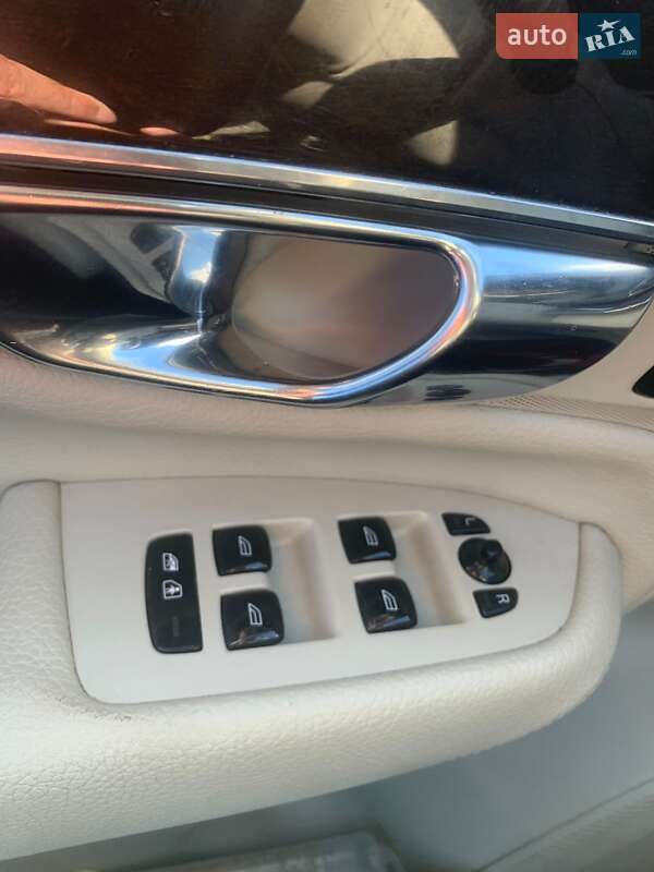 Позашляховик / Кросовер Volvo XC90 2015 в Харкові