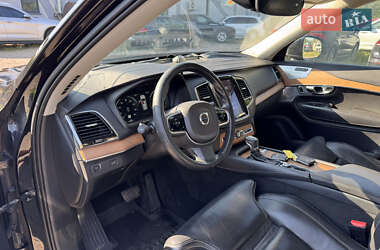 Внедорожник / Кроссовер Volvo XC90 2016 в 