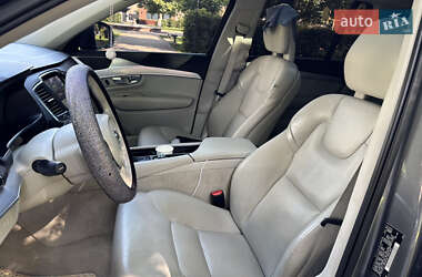 Внедорожник / Кроссовер Volvo XC90 2015 в 