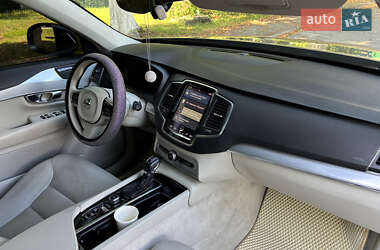 Внедорожник / Кроссовер Volvo XC90 2015 в 