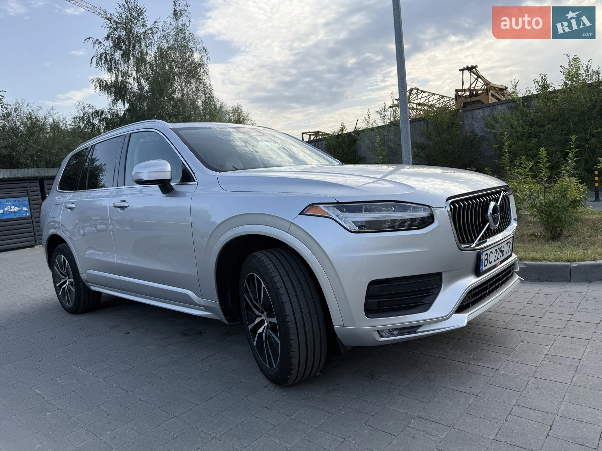 2019 Volvo XC90 - фото 1