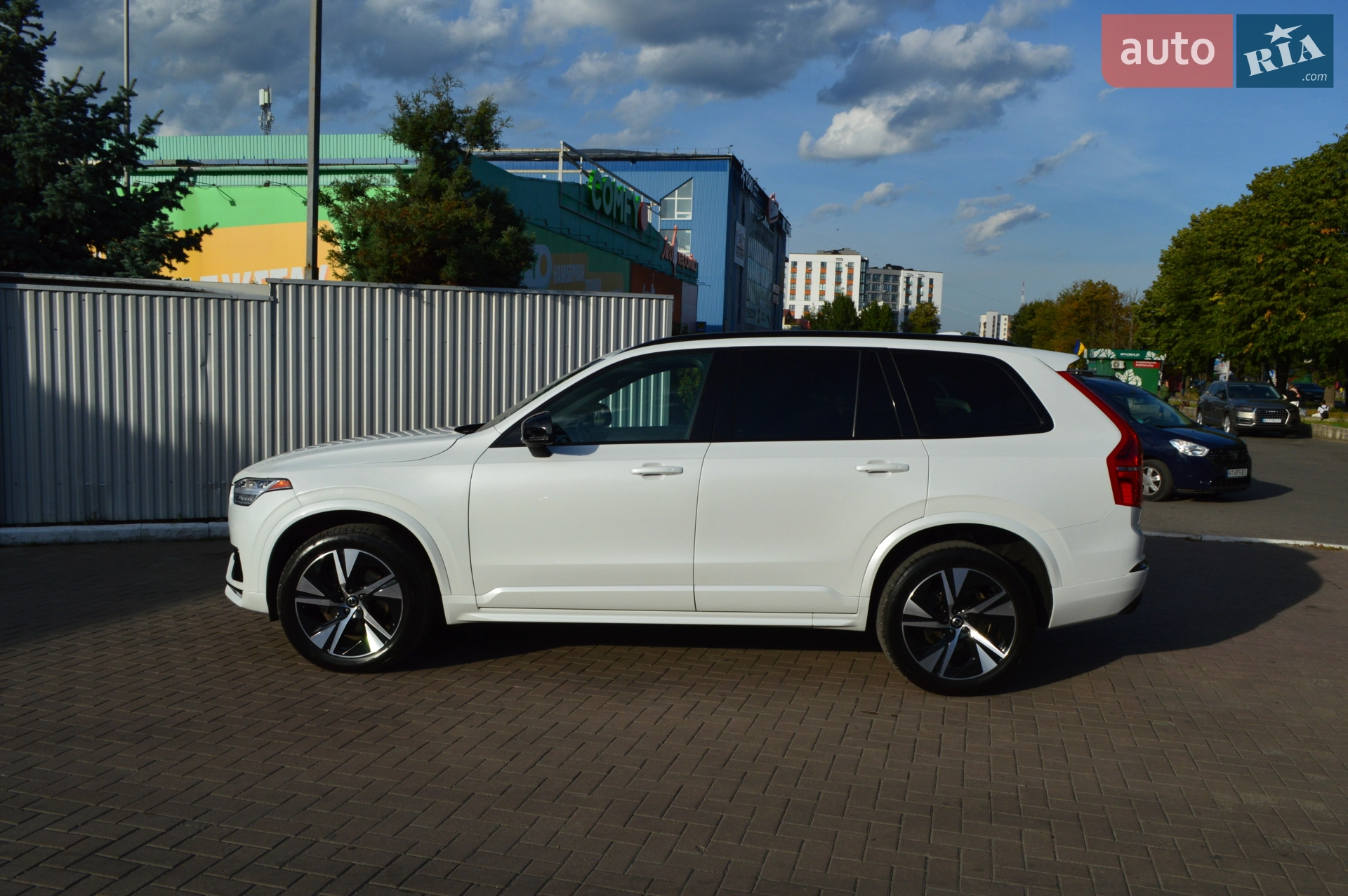 2019 Volvo XC90 - мініатюра 16