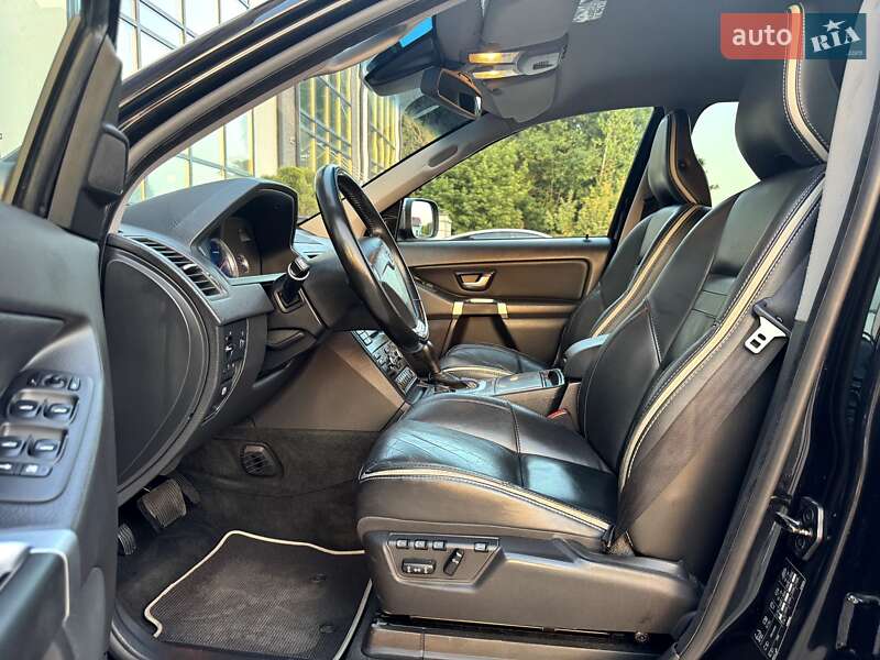 Внедорожник / Кроссовер Volvo XC90 2011 в Тернополе