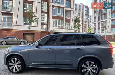 Внедорожник / Кроссовер Volvo XC90 2019 в 