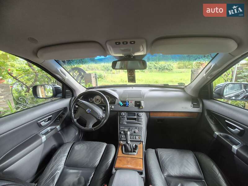 Внедорожник / Кроссовер Volvo XC90 2010 в Великом Раковце