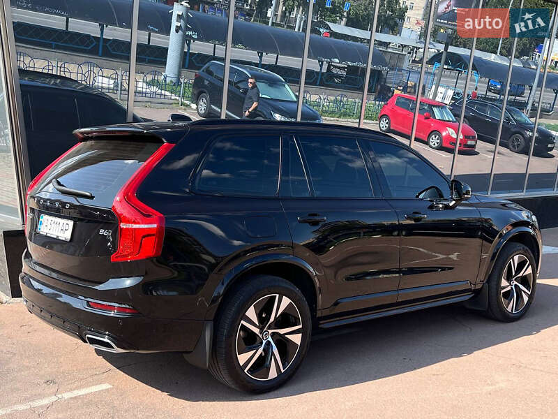 Внедорожник / Кроссовер Volvo XC90 2020 в Киеве