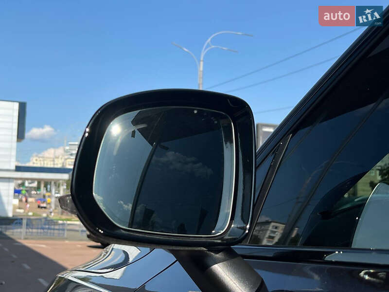 Внедорожник / Кроссовер Volvo XC90 2020 в Киеве