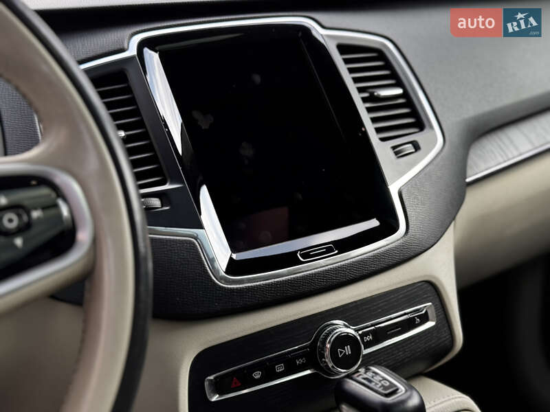 Внедорожник / Кроссовер Volvo XC90 2020 в Ивано-Франковске
