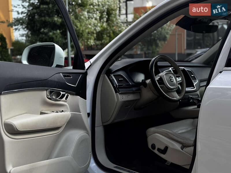 Внедорожник / Кроссовер Volvo XC90 2020 в Ивано-Франковске