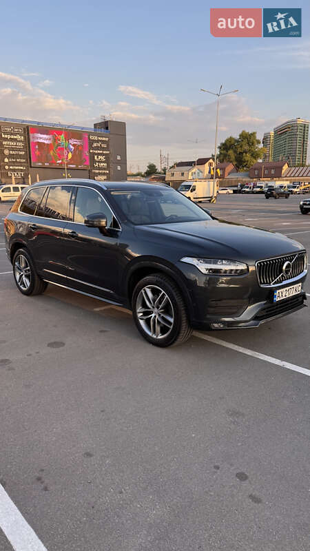 Внедорожник / Кроссовер Volvo XC90 2020 в Киеве