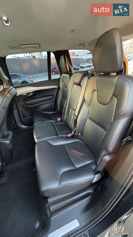 Внедорожник / Кроссовер Volvo XC90 2020 в Киеве