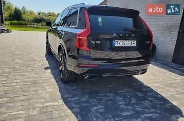 Внедорожник / Кроссовер Volvo XC90 2018 в 