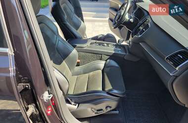 Внедорожник / Кроссовер Volvo XC90 2018 в 