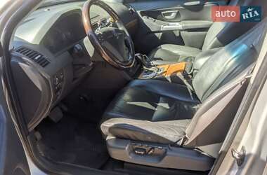 Внедорожник / Кроссовер Volvo XC90 2003 в 