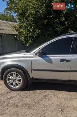 Внедорожник / Кроссовер Volvo XC90 2003 в 