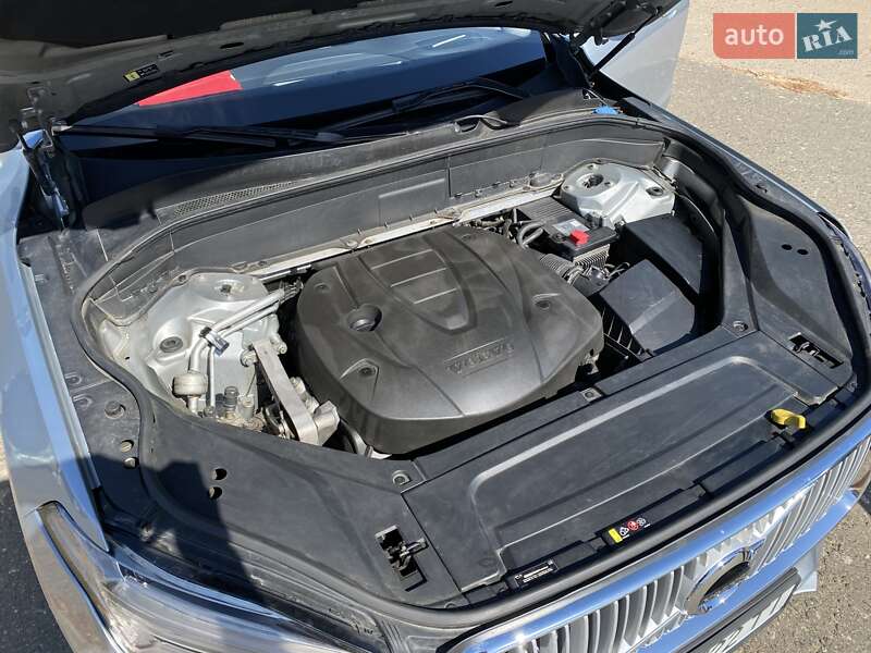 Внедорожник / Кроссовер Volvo XC90 2015 в Одессе