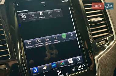 Внедорожник / Кроссовер Volvo XC90 2019 в 