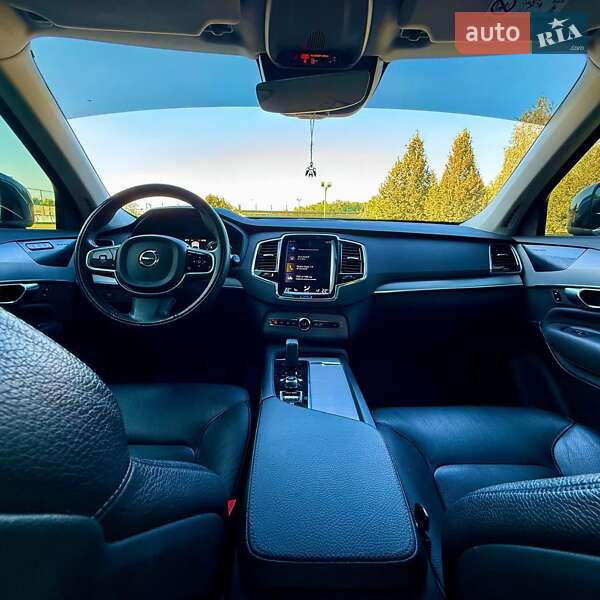 Внедорожник / Кроссовер Volvo XC90 2019 в Александрие