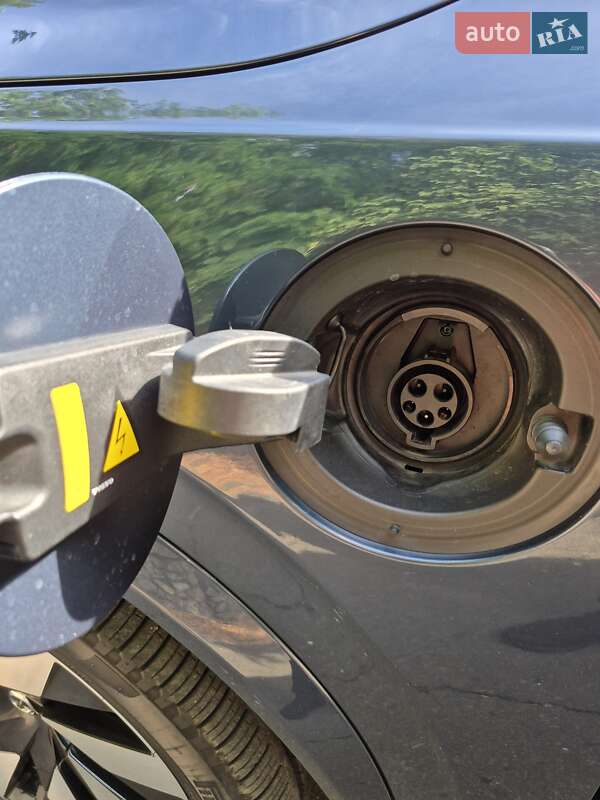 Позашляховик / Кросовер Volvo XC90 2023 в Києві