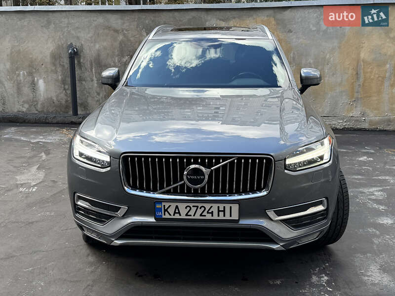 Volvo XC90 2019