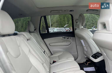 Внедорожник / Кроссовер Volvo XC90 2020 в 