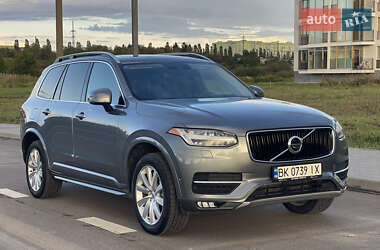 Внедорожник / Кроссовер Volvo XC90 2019 в 