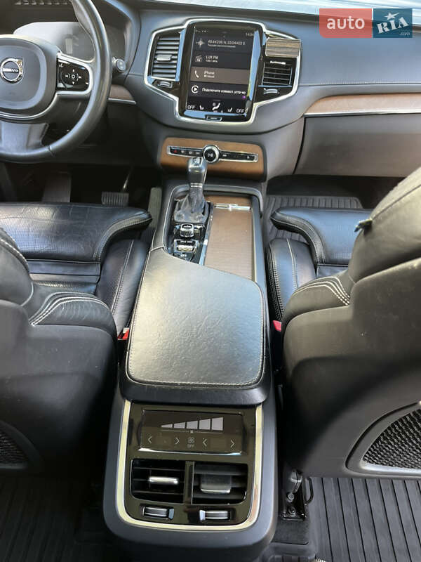 Внедорожник / Кроссовер Volvo XC90 2017 в Черкассах