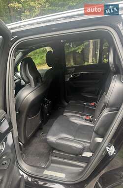 Внедорожник / Кроссовер Volvo XC90 2018 в 