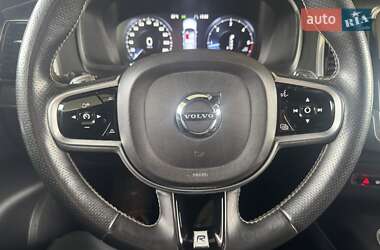 Внедорожник / Кроссовер Volvo XC90 2018 в 