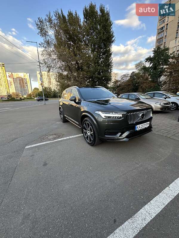 Внедорожник / Кроссовер Volvo XC90 2020 в Киеве