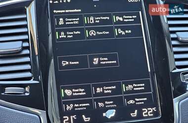 Внедорожник / Кроссовер Volvo XC90 2019 в 