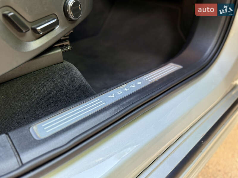Внедорожник / Кроссовер Volvo XC90 2019 в Черновцах фото 18 Внедорожник / Кроссовер Volvo XC90 2019 в Черновцах