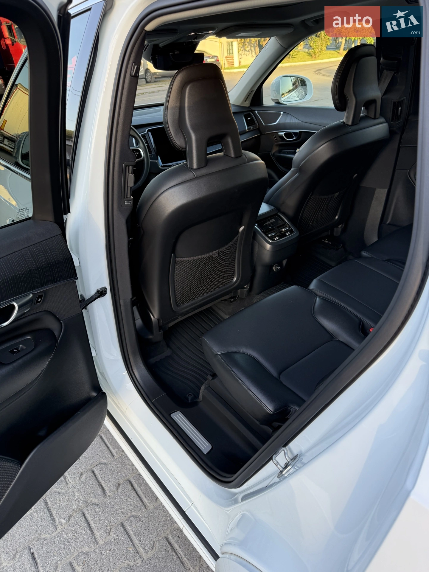 2019 Volvo XC90 - мініатюра 9