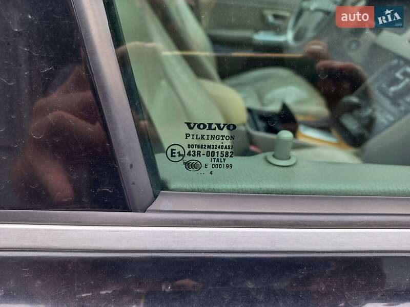 Внедорожник / Кроссовер Volvo XC90 2004 в Киеве фото 2 Внедорожник / Кроссовер Volvo XC90 2004 в Киеве