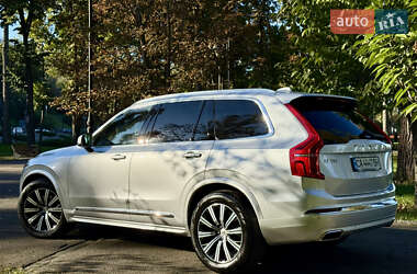 Позашляховик / Кросовер Volvo XC90 2019 в  фото 15 Позашляховик / Кросовер Volvo XC90 2019 в