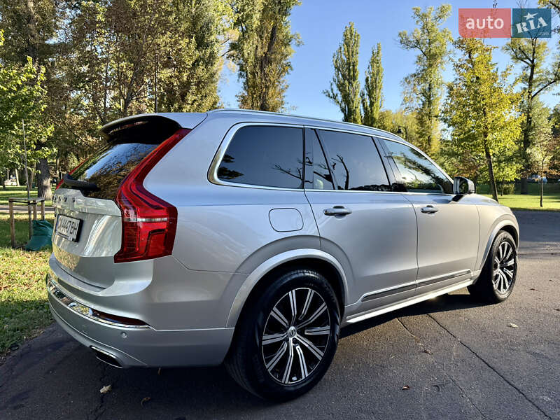 Внедорожник / Кроссовер Volvo XC90 2019 в Киеве фото 26 Внедорожник / Кроссовер Volvo XC90 2019 в Киеве