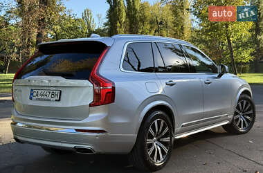 Позашляховик / Кросовер Volvo XC90 2019 в  фото 29 Позашляховик / Кросовер Volvo XC90 2019 в